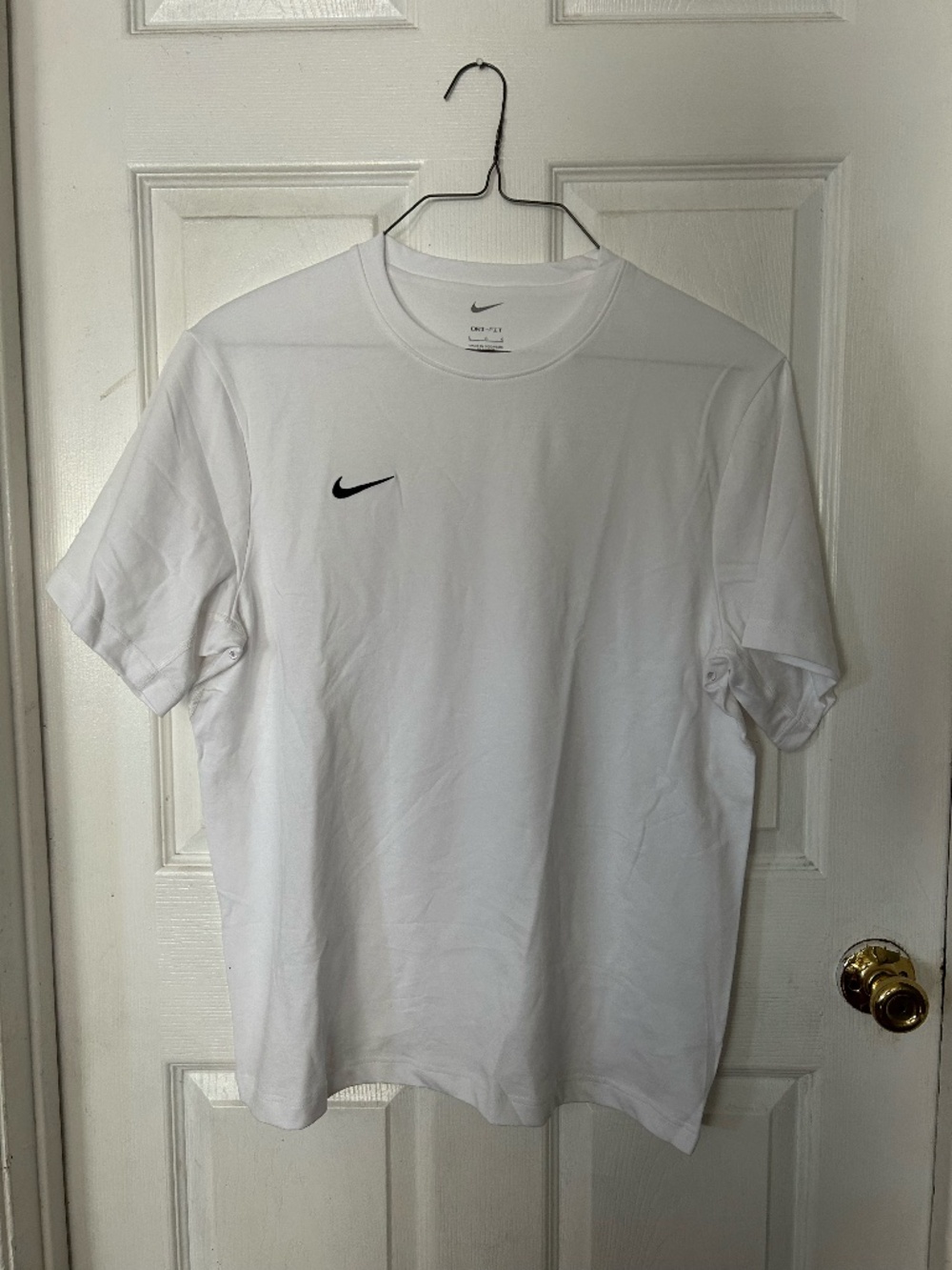 NWT Nike Dri-FIT Men’s Training Short Sleeve Shirt White Large HF6915-100